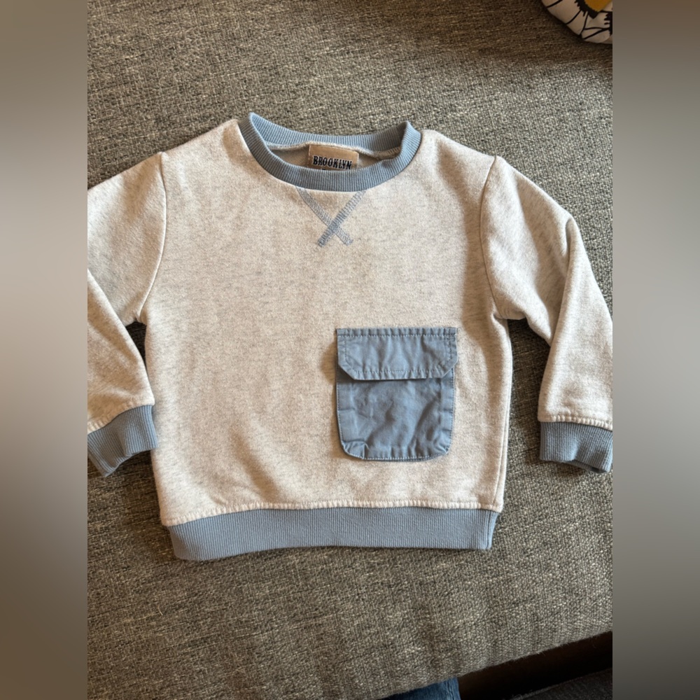 Brooklyn Boys Gray Blue Pocket Crewneck Sweatshirt 2T